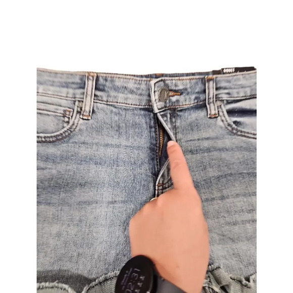 Kut from the Kloth Women's Size 4 Blue Gidget Fray Short - Picture 5 of 8